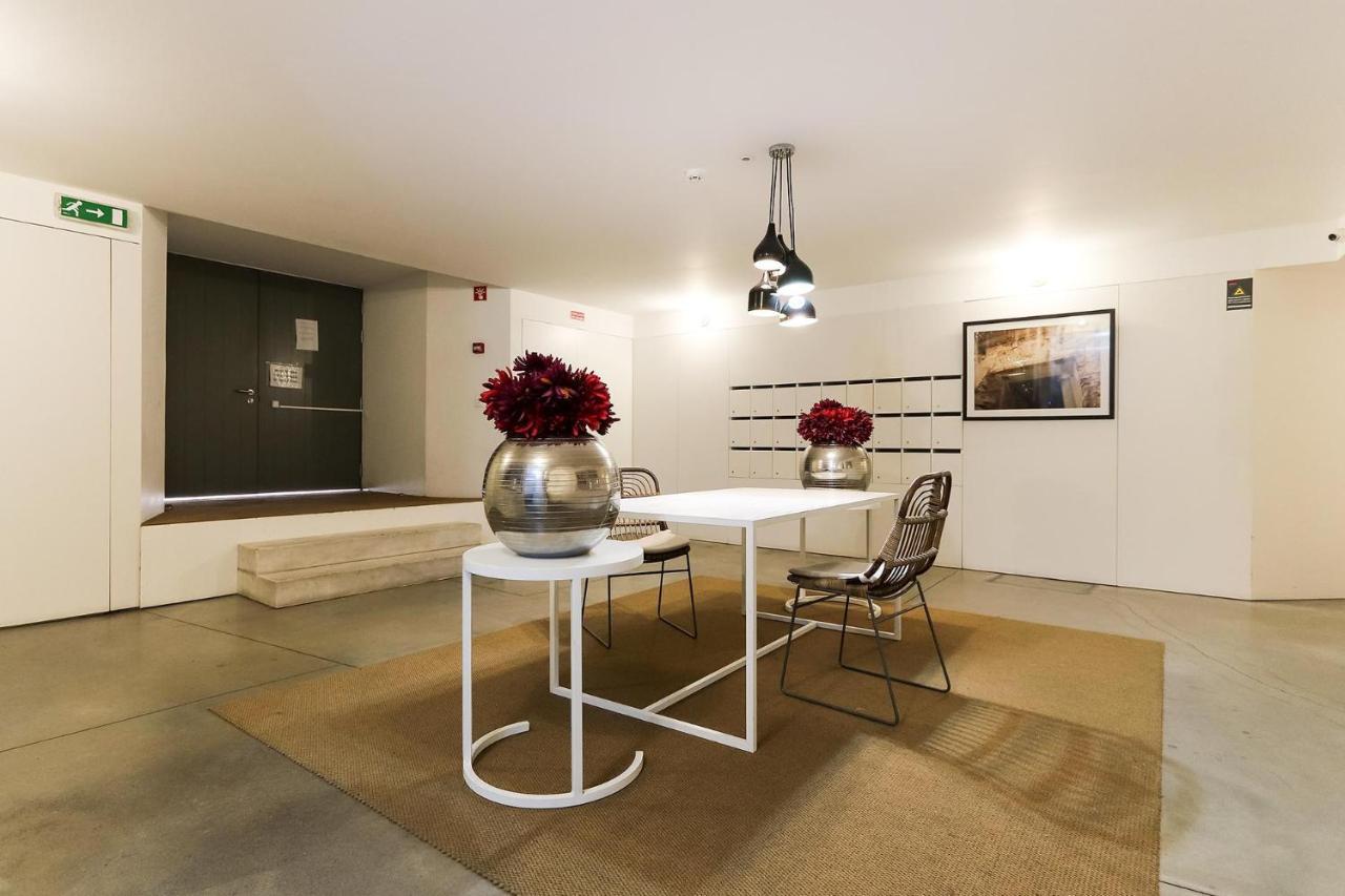 Combro Suites By Homing Lissabon Buitenkant foto