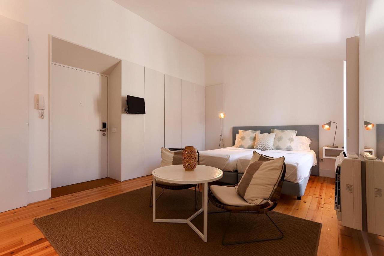 Combro Suites By Homing Lissabon Buitenkant foto