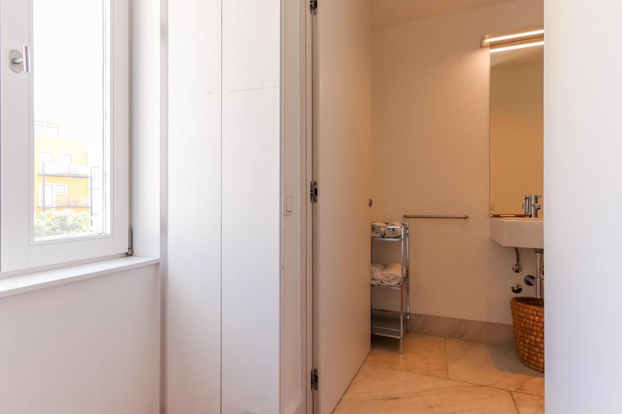 Combro Suites By Homing Lissabon Buitenkant foto
